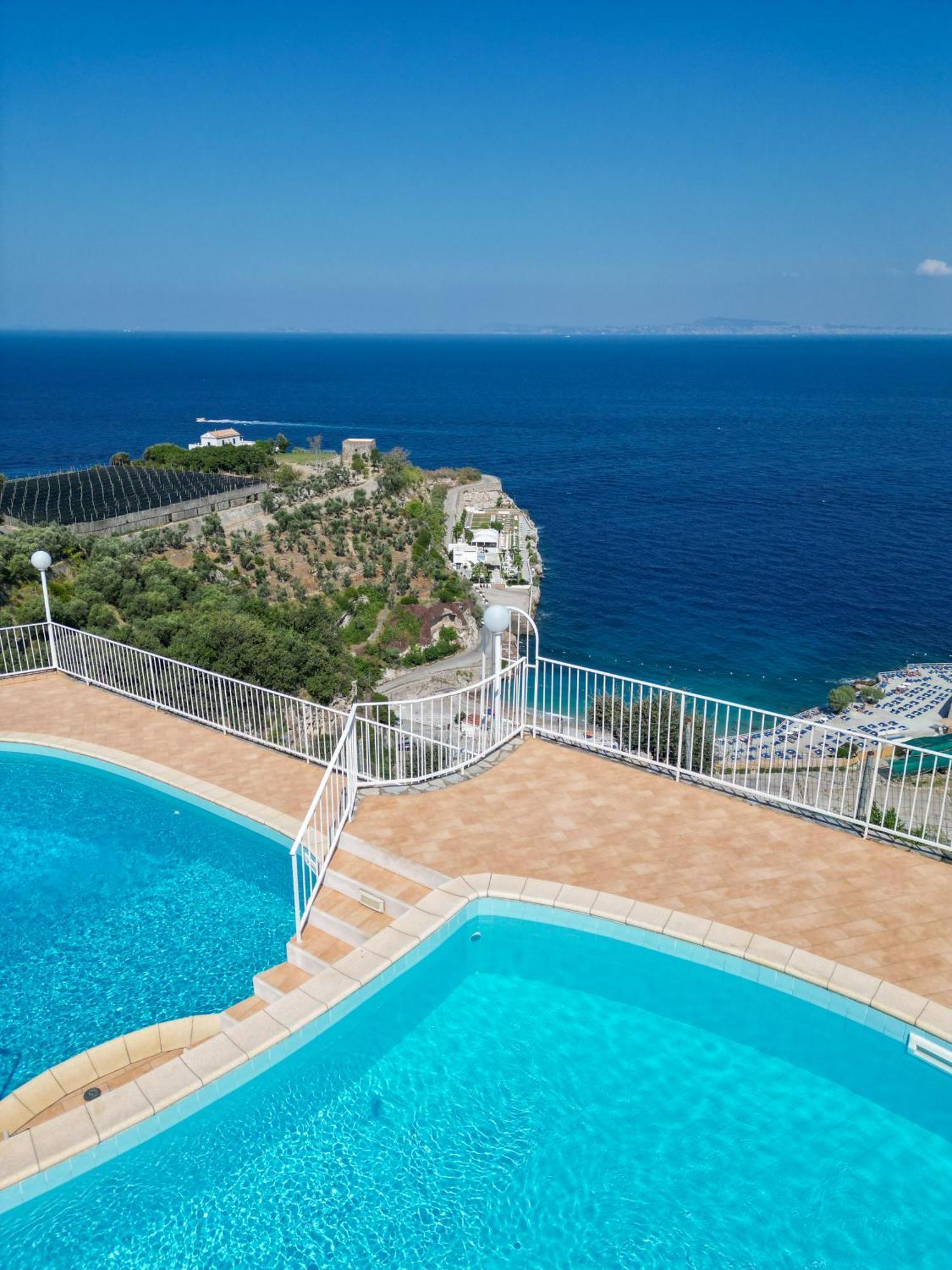Hotel Villa Lubrense Sorrento Massa Lubrense Dış mekan fotoğraf