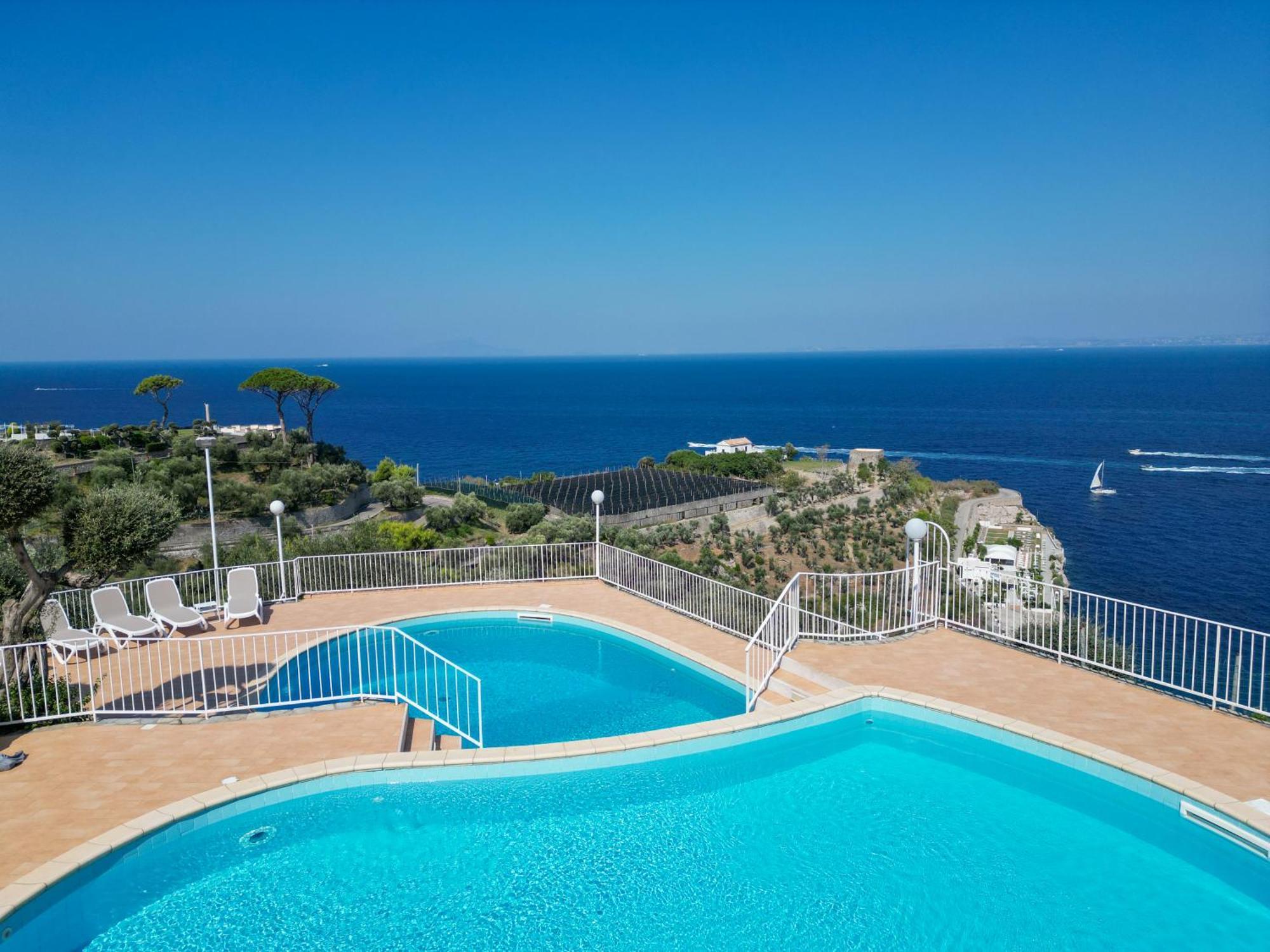 Hotel Villa Lubrense Sorrento Massa Lubrense Dış mekan fotoğraf